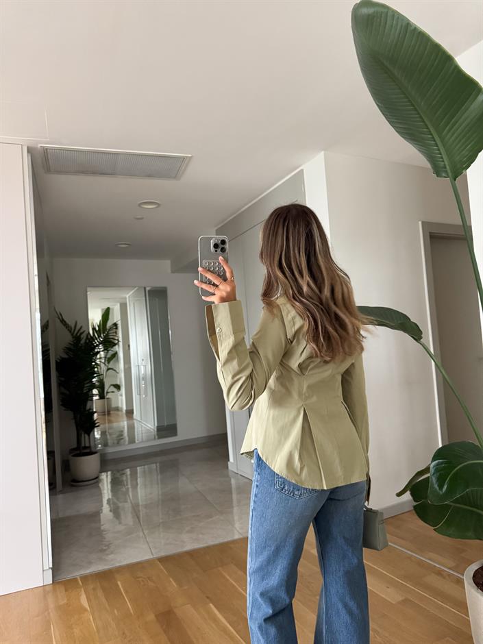 Depot Pileli Belden Oturan Gömlek - Çağla Yeşili