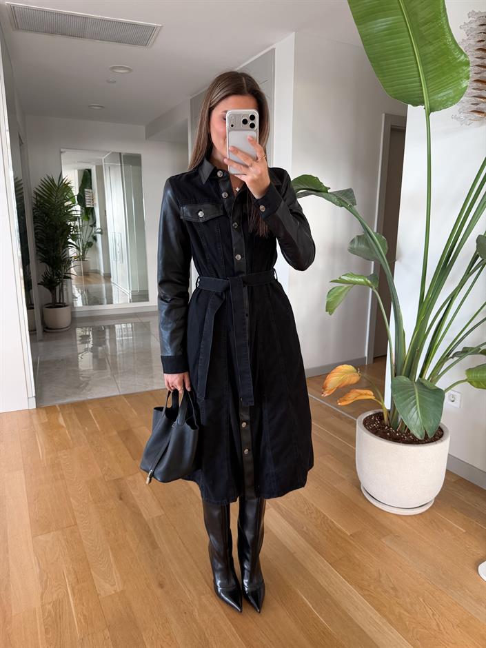 Deri Detaylı Kemerli Denim Elbise - Siyah