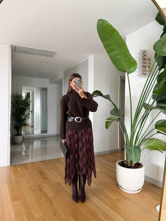 Desenli Asimetrik Kesim  Şifon Etek - Kahve