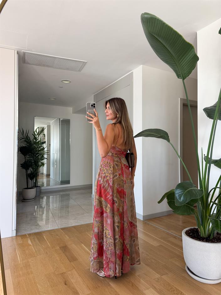 Desenli Askılı Şifon Elbise