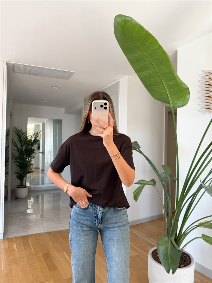 Dilvin Basic Tişört - Koyu Kahve