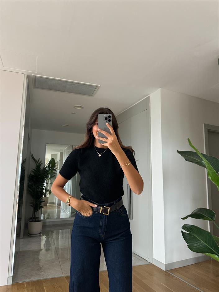 Dilvin Bisiklet Yaka Kısa Kollu Triko-Siyah