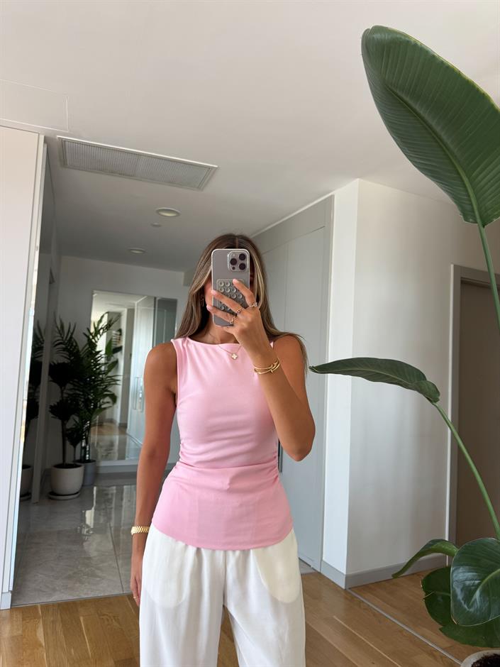 Dilvin Büzgülü Kayık Yaka Bluz -Toz Pembe