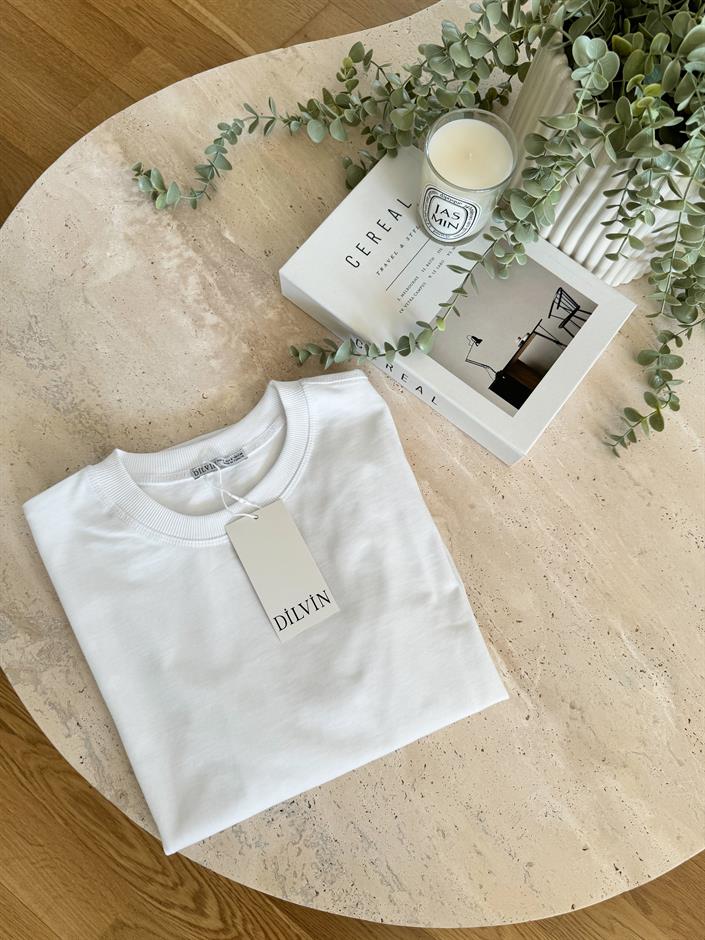 Dilvin Dekoratif Dikişli Bisiklet Yaka Tişört-Beyaz