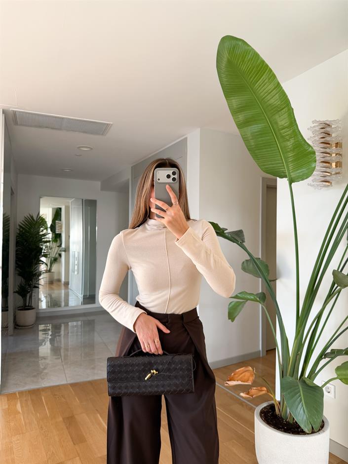 Dilvin Dik Yaka Bluz - Taş