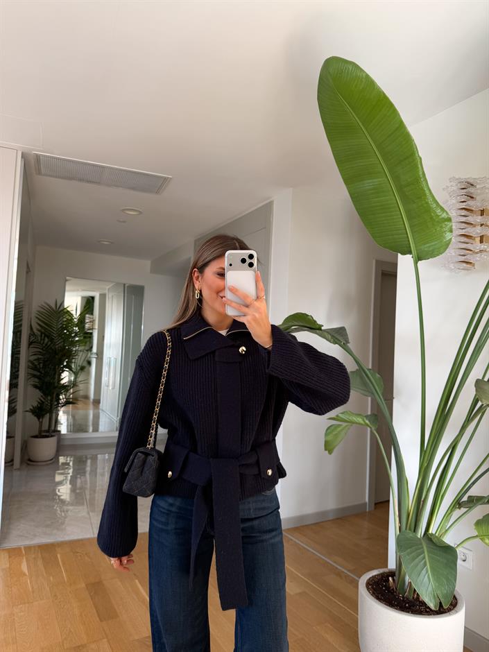 Dilvin Fermuarlı Ve Kemerli Triko Hırka- Lacivert