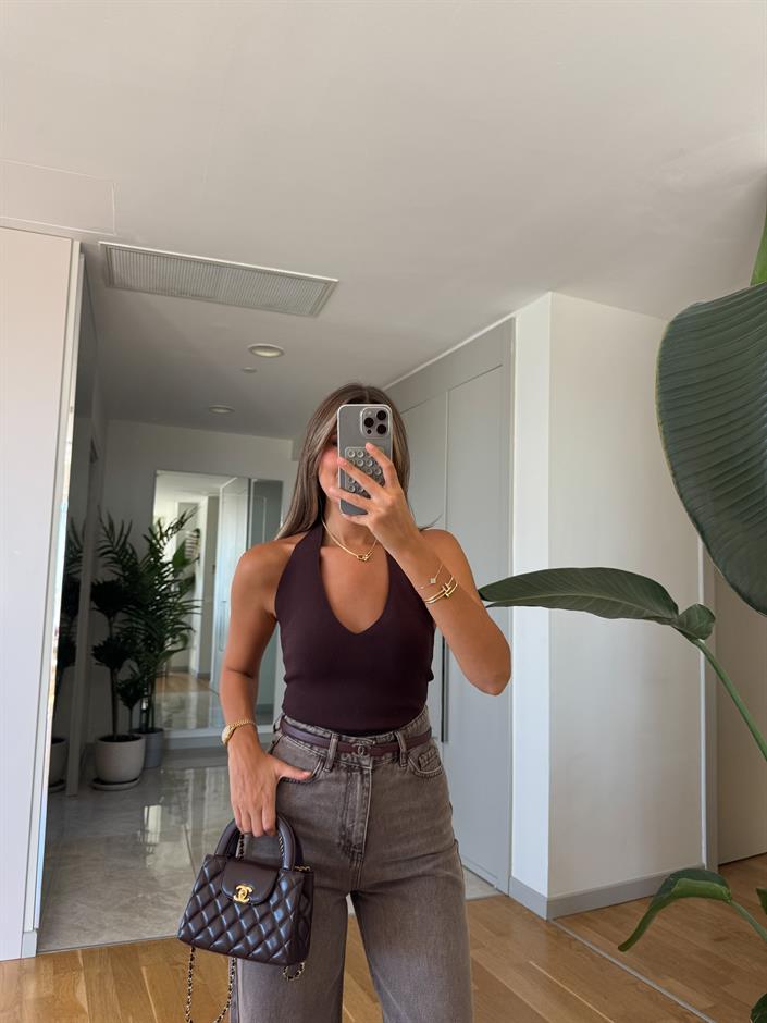 Dilvin Halter Yaka Triko Bluz - Kahve