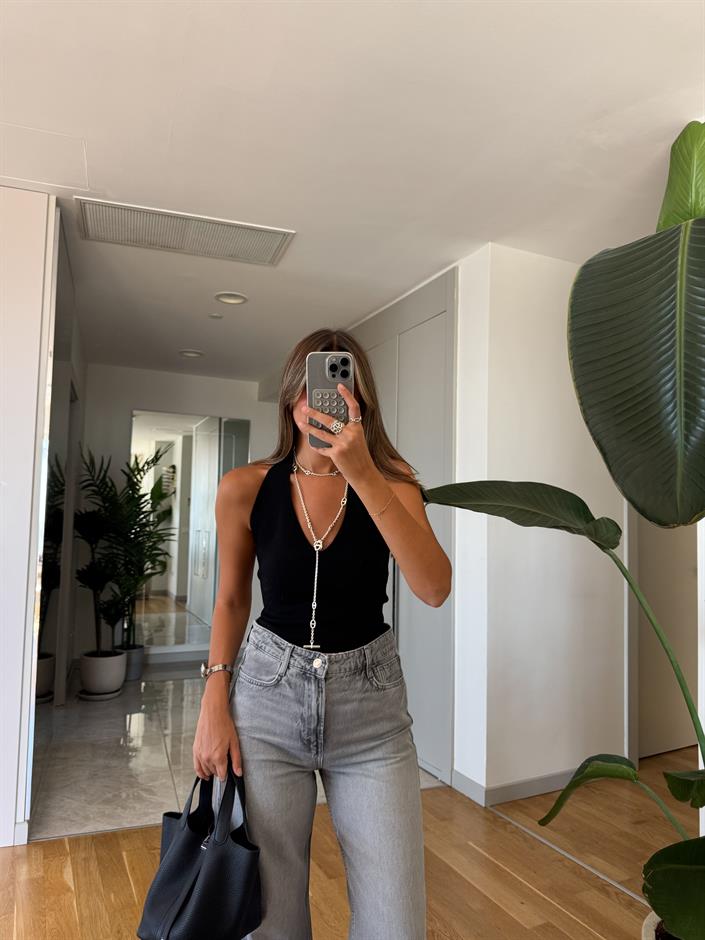 Dilvin Halter Yaka Triko Bluz - Siyah