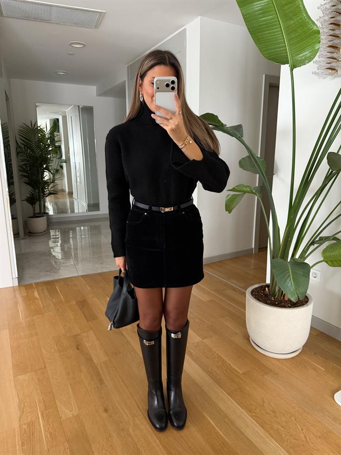 Dilvin Kadife Mini Etek -Siyah