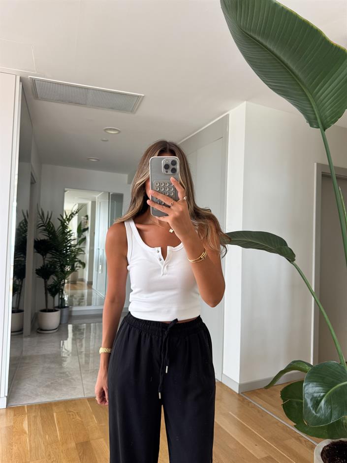 Dilvin Yakası Çıt Çıtlı Atlet -Beyaz