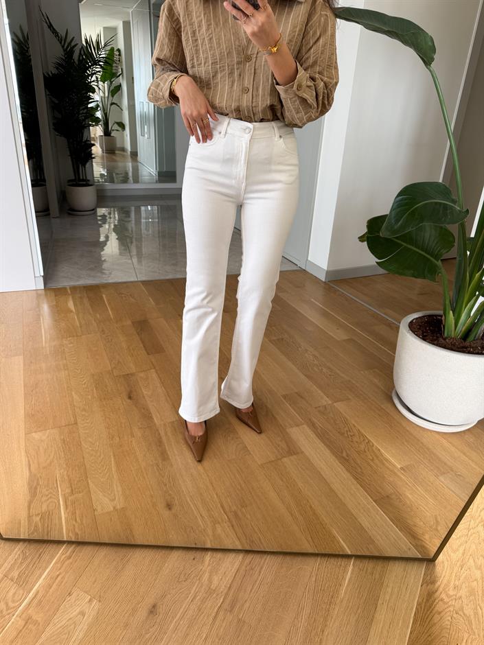 Dobber Ekru Flare Kesim Jean