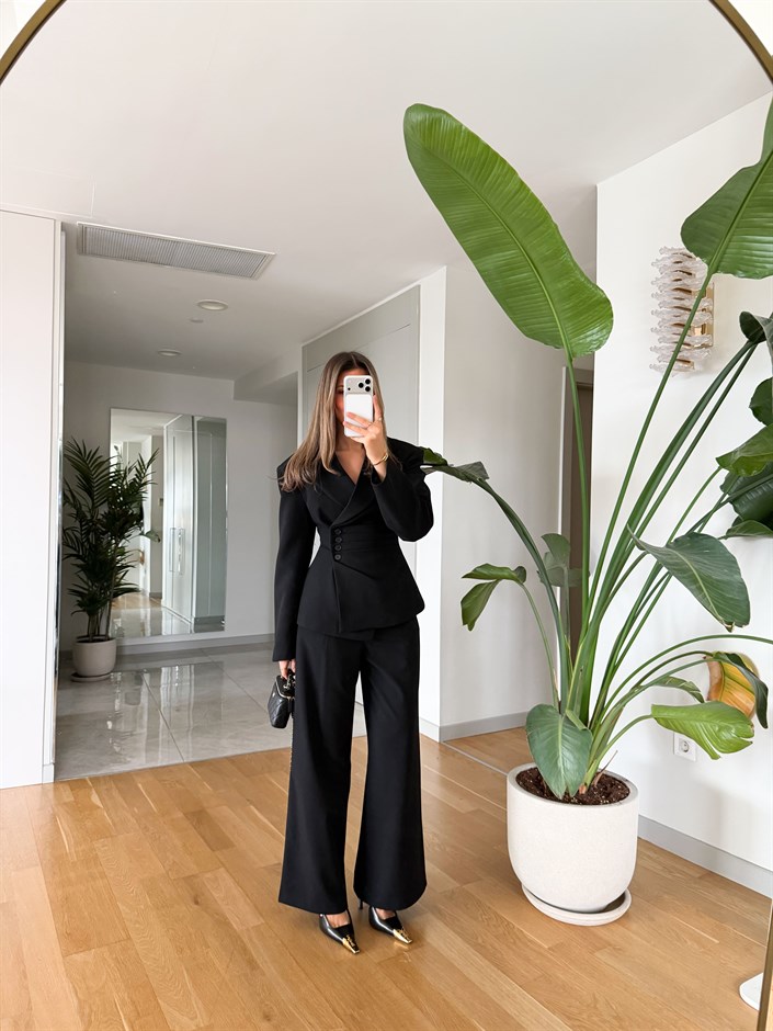 Drape Detaylı Blazer Takım - Siyah