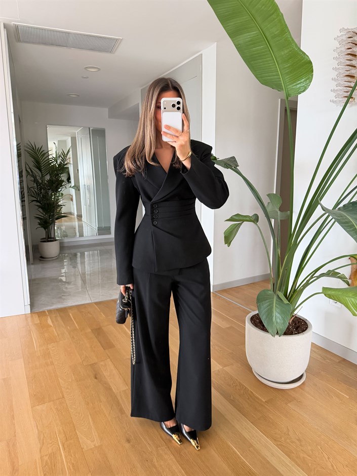 Drape Detaylı Blazer Takım - Siyah