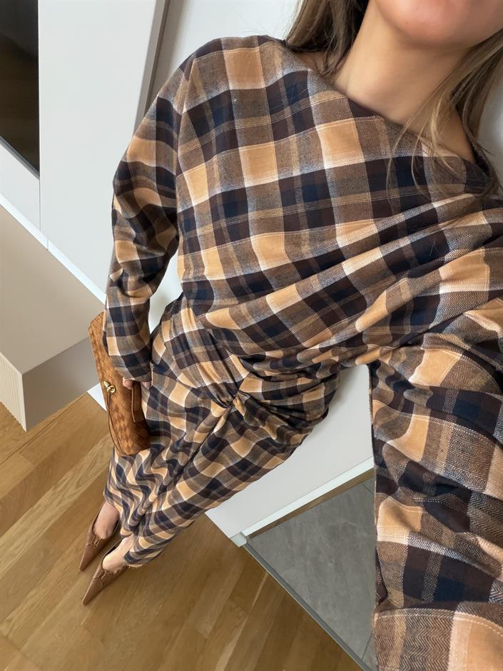 Ekose Drape Detaylı Etek Bluz Takım 