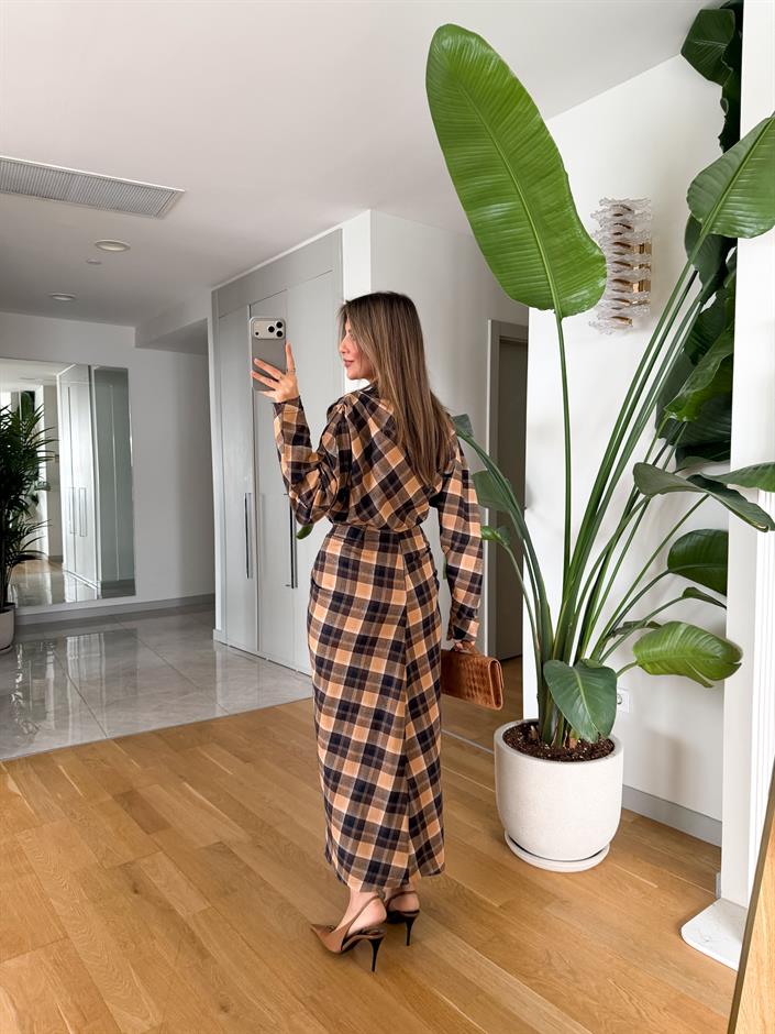 Ekose Drape Detaylı Etek Bluz Takım 