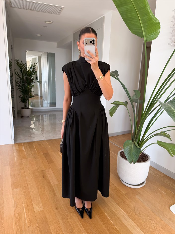 Elvis Vatkalı Belden Oturmalı Elbise - Siyah