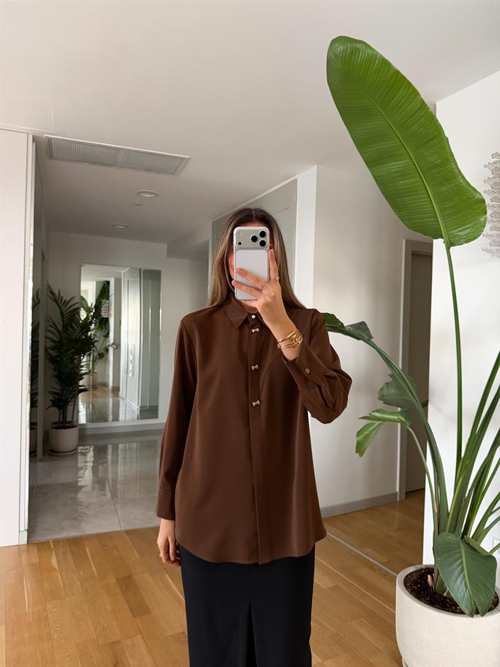 Fiyonk Düğmeli Saten Gömlek - Kahve