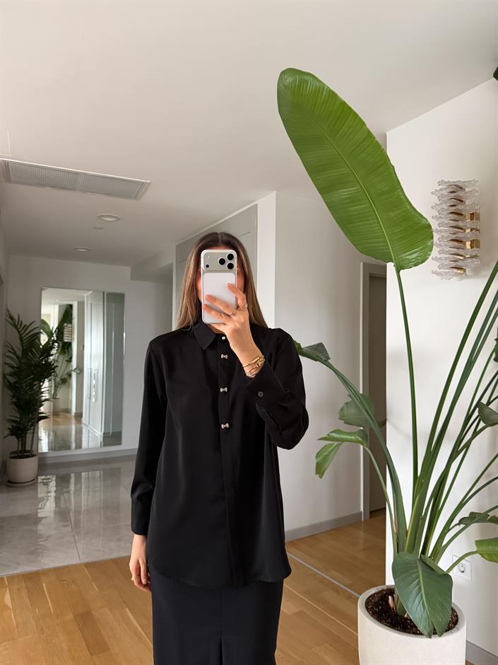 Fiyonk Düğmeli Saten Gömlek - Siyah