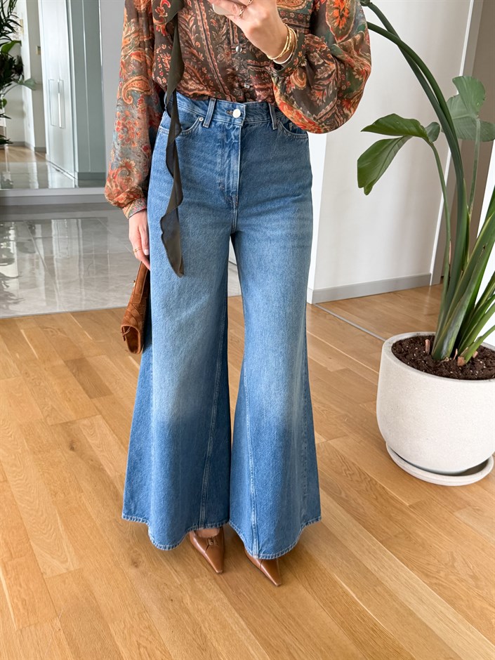 Geniş Açılan Denim Jean - Mavi