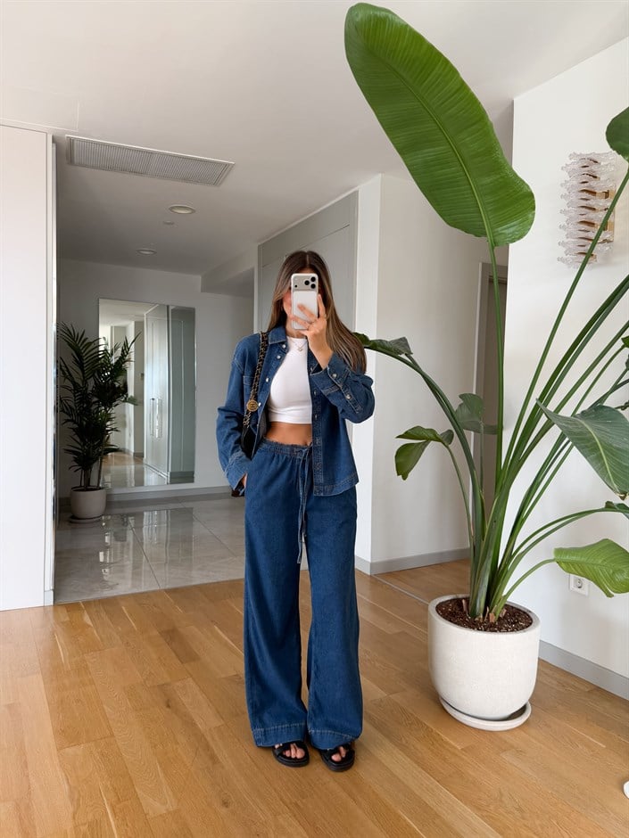 Geniş Paça Beli Lastikli Jean