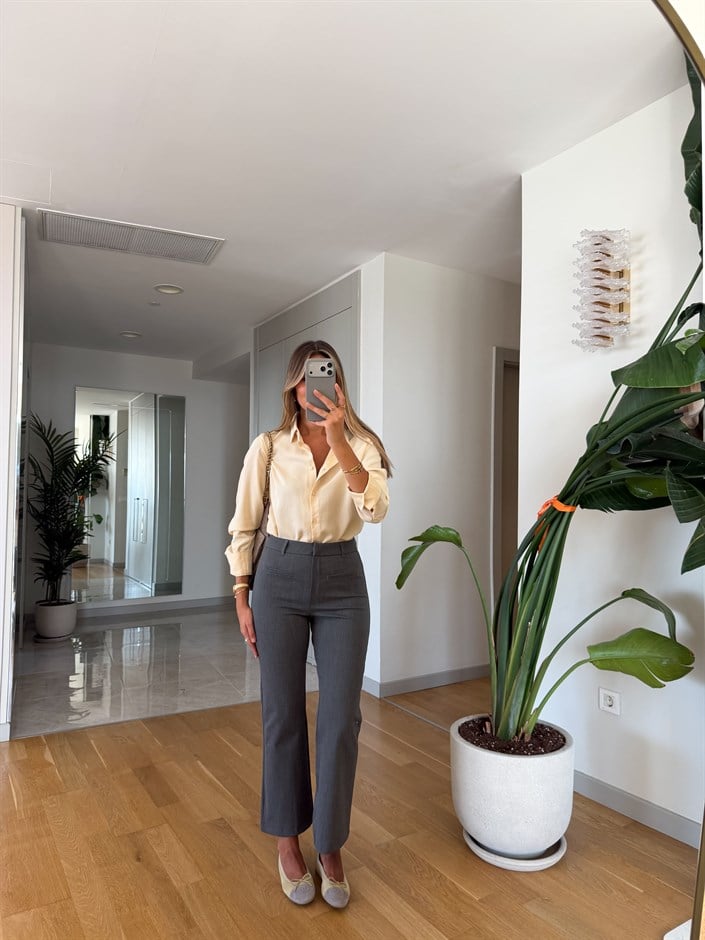Gizli Cep Detaylı Mini Flare Pantolon - Gri 