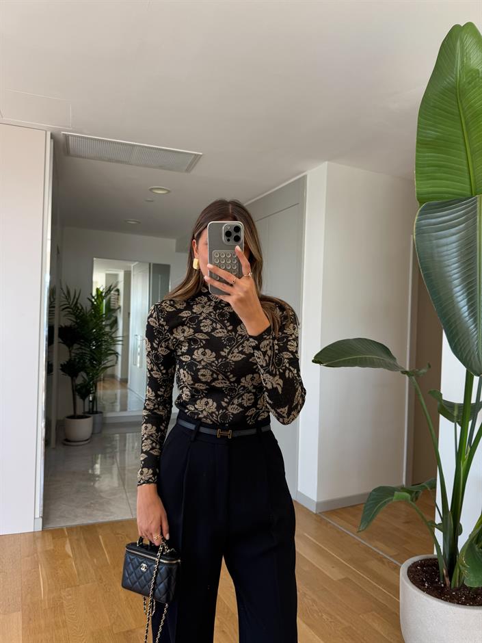 Gold Çiçek Desenli Bluz