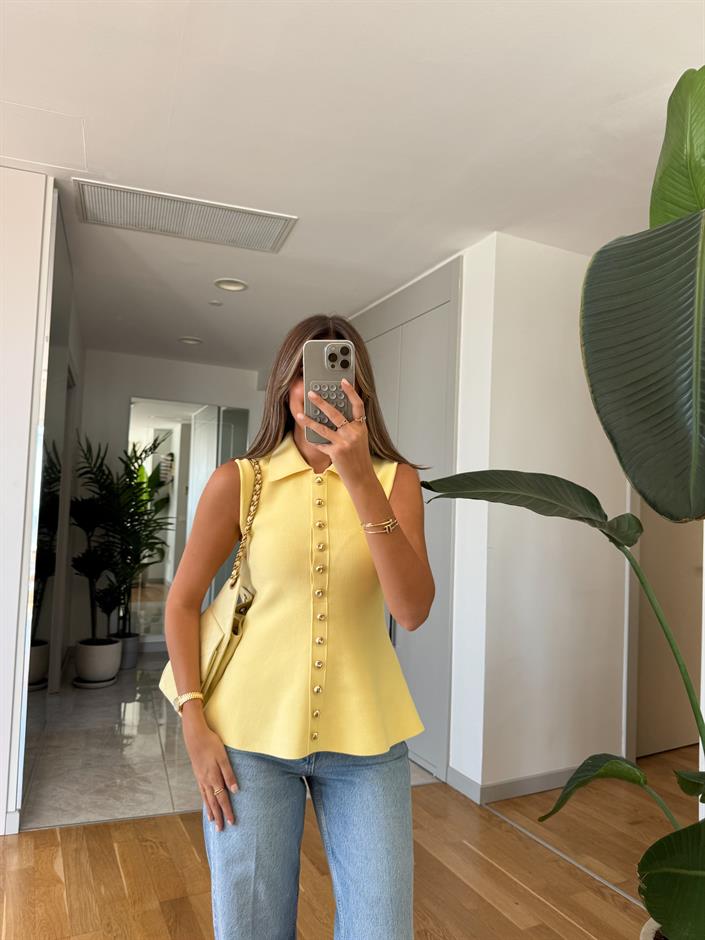 Gold Düğmeli Çelik Örme Yelek - Sarı