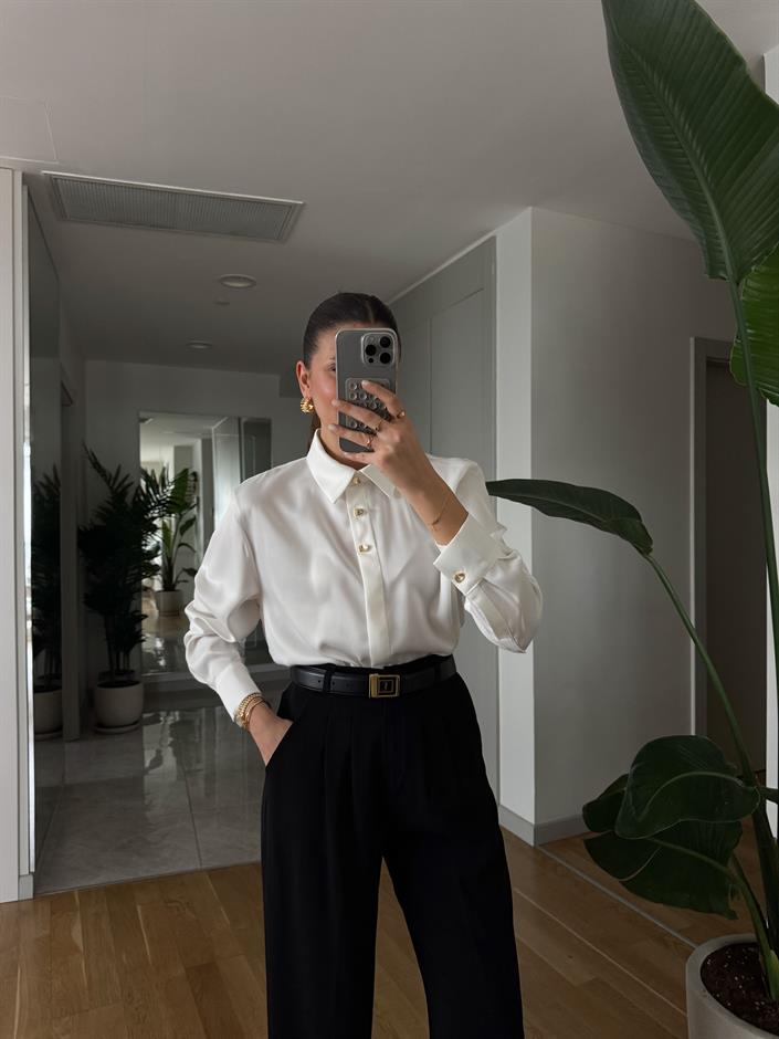 Gold Düğmeli Saten Gömlek- Ekru