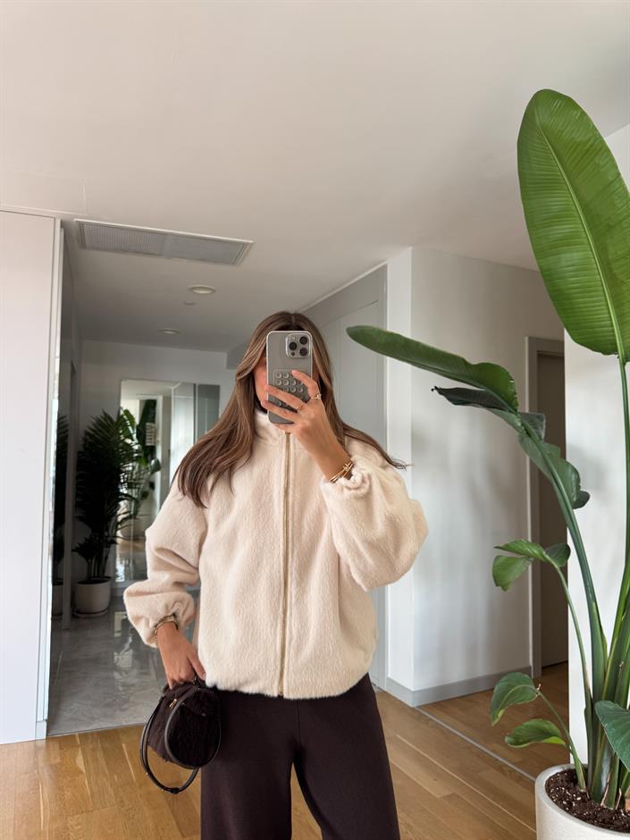 Gold Fermuarlı Tüylü Bomber Ceket - Ekru 