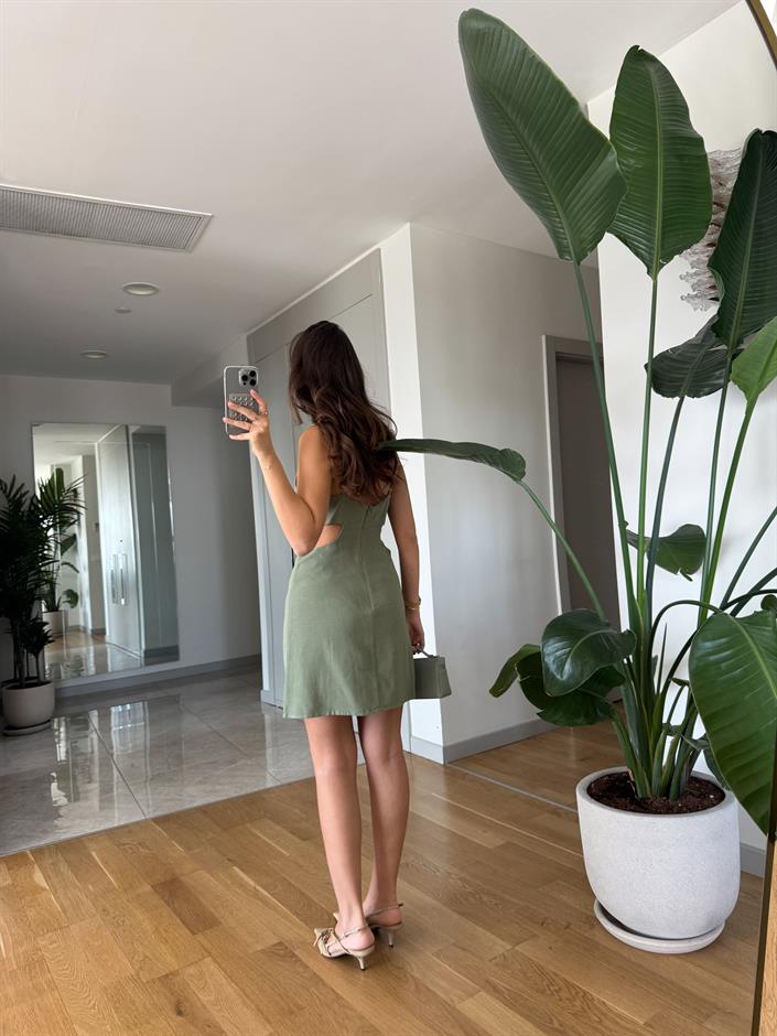 Gül Detaylı Askılı Elbise- Mint