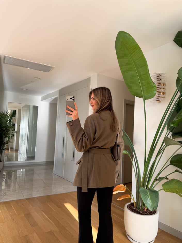 Hakim Yaka Kemerli Blazer - Haki