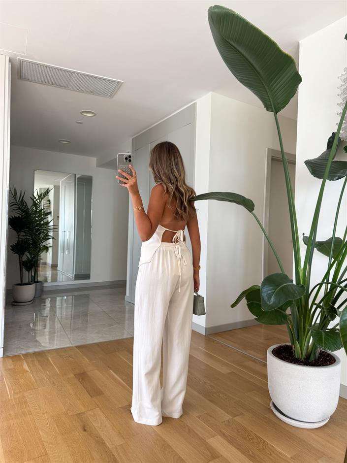 Halter Yaka Arkası Bağlama Detaylı Bluz Pantolon Takım - Ekru 