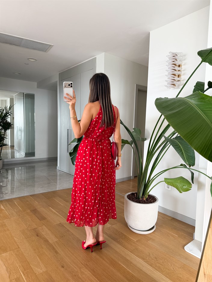 Halter Yaka Puantiyeli Şifon Elbise - Kırmızı