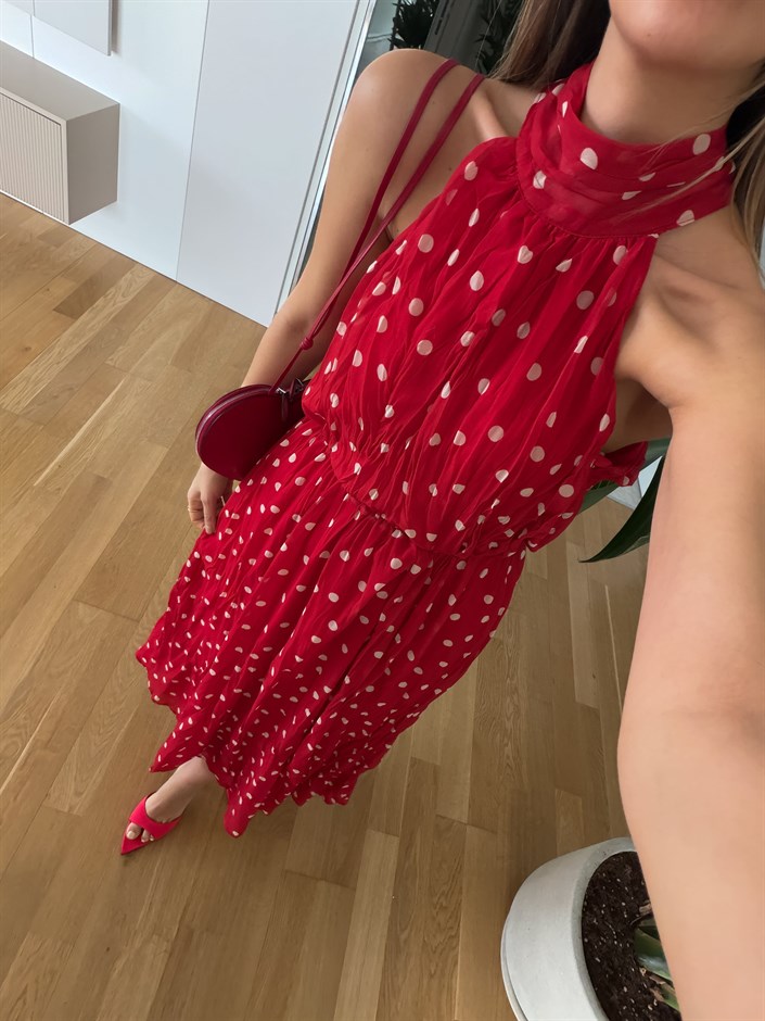 Halter Yaka Puantiyeli Şifon Elbise - Kırmızı