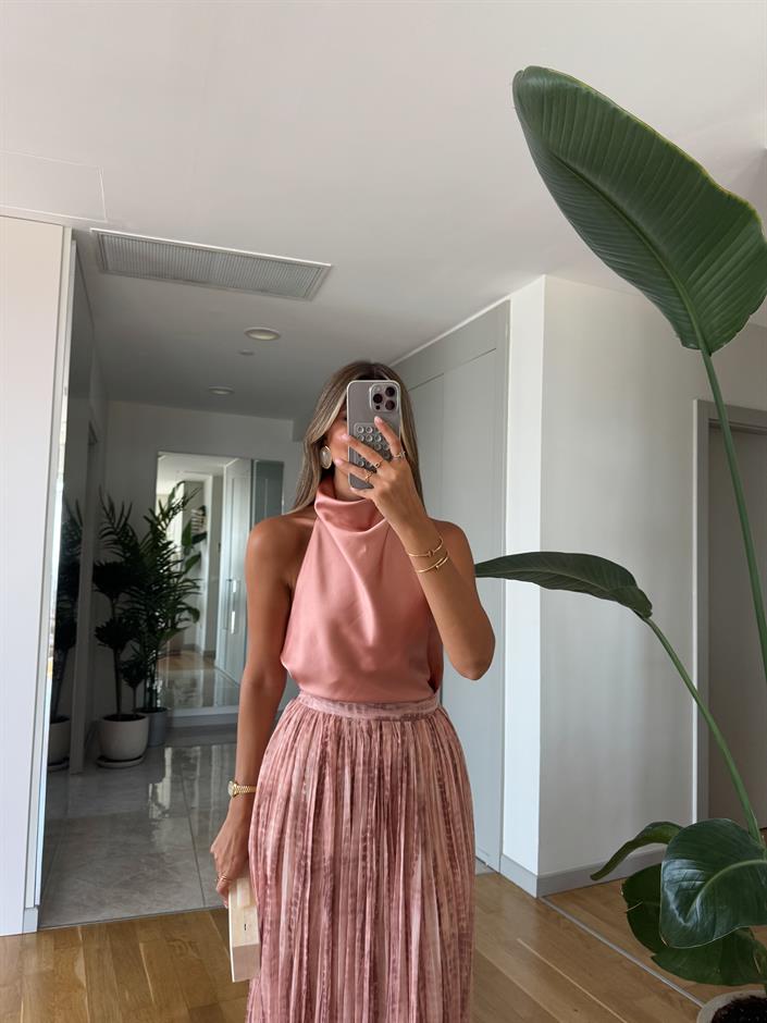 Halter Yaka Saten Bluz - Gül Kurusu
