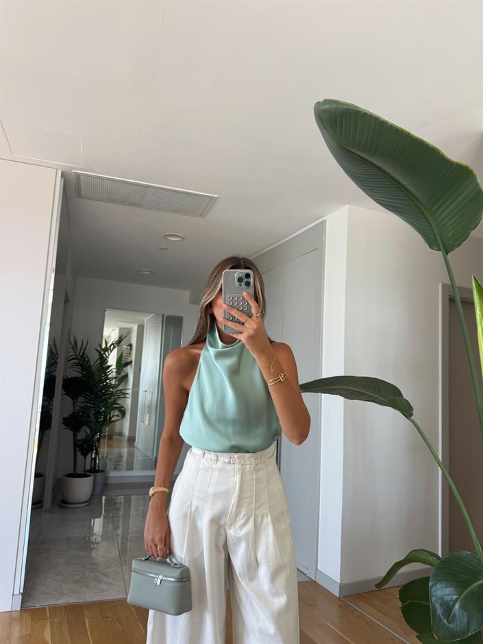 Halter Yaka Saten Bluz - Mint Yeşil