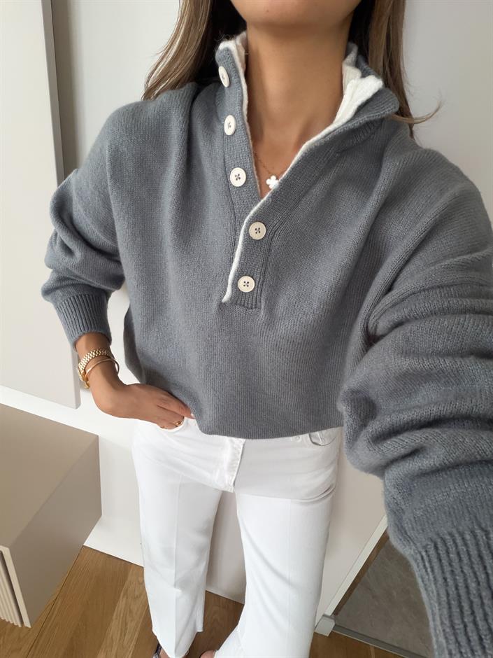 İki Patlı Düğmeli Kazak - Gri