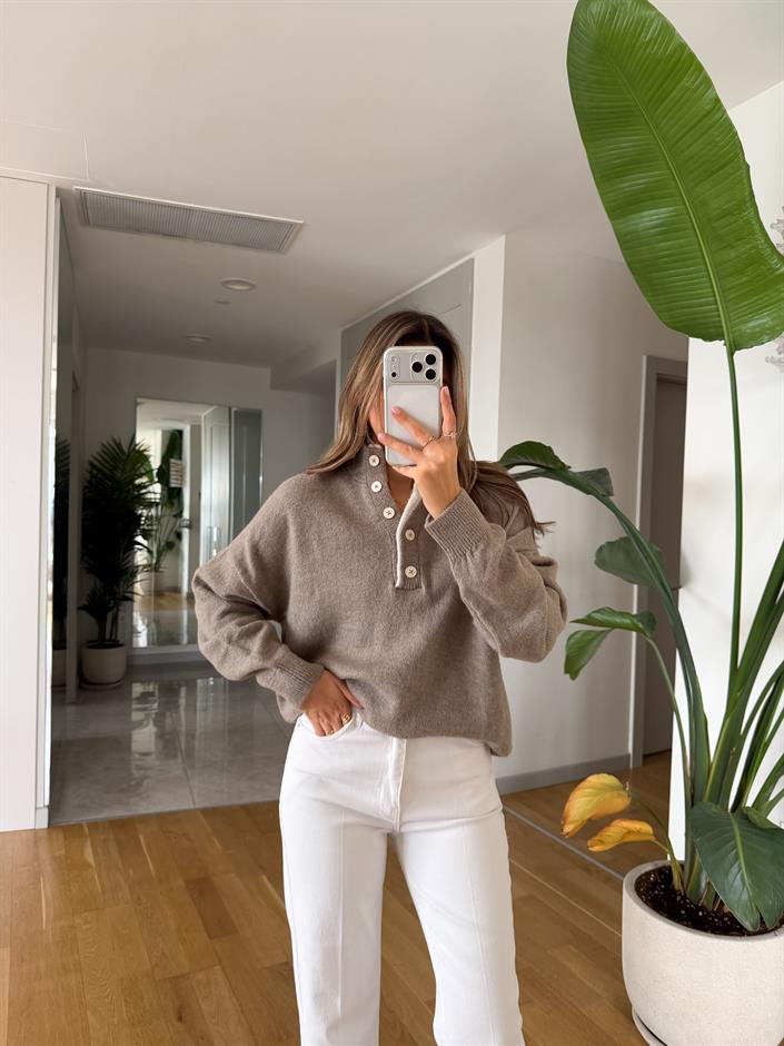 İki Patlı Düğmeli Kazak - Vizon