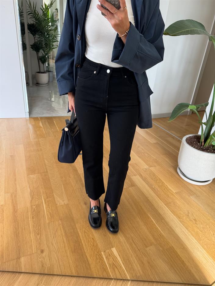 Irana Kesik Paça Jean - Siyah