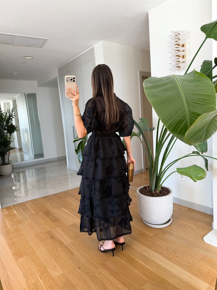 İthal İşlemeli Kat Kat Elbise - Siyah