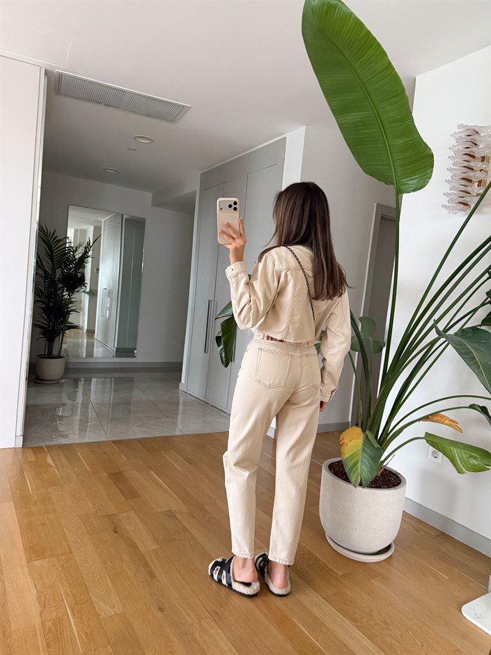 Joyce Mom Fit Jean - Krem