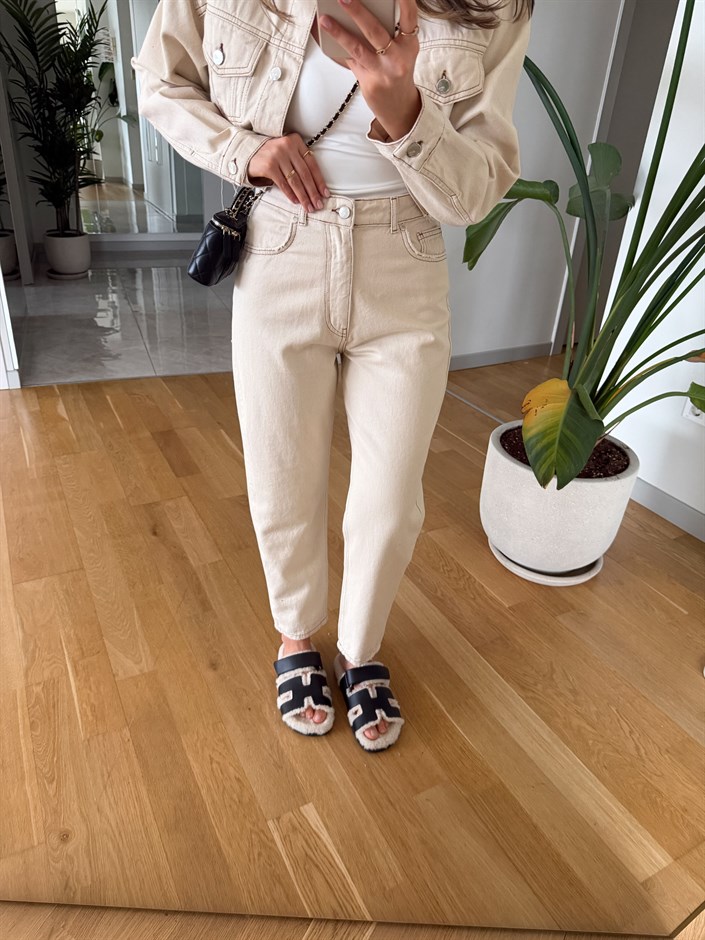 Joyce Mom Fit Jean - Krem