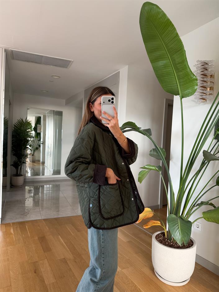 Kadife Detaylı Kapitone Mont - Haki