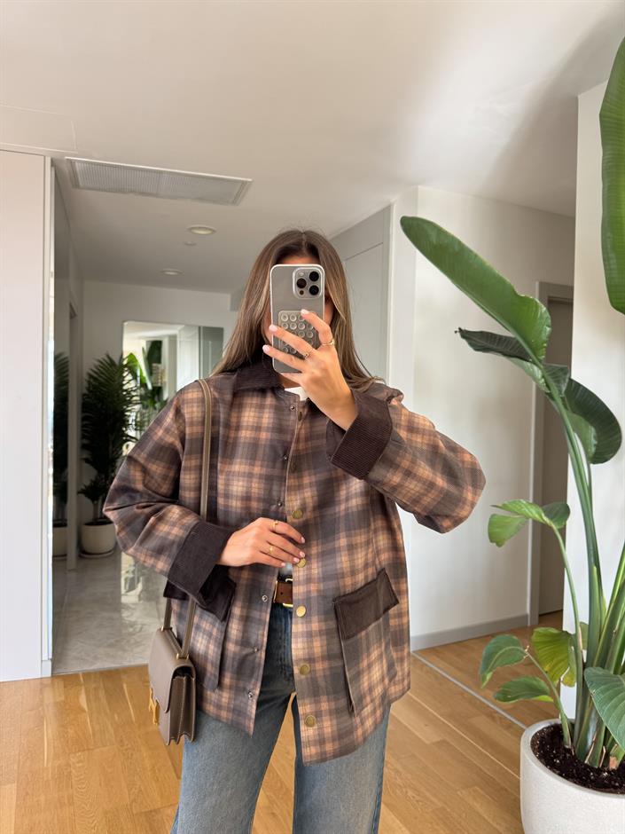 Kadife Yakalı Kahve Ekoseli Ceket