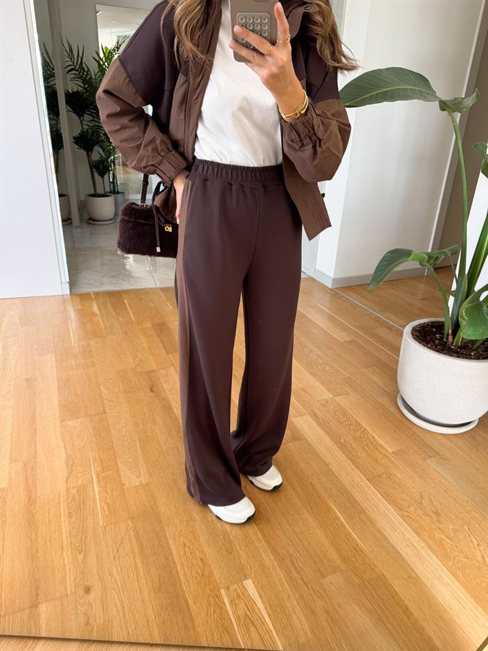 Kahve Garnili Takım 