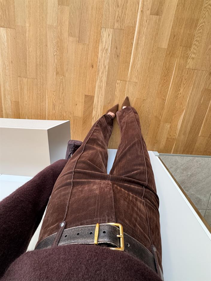 Kahve Kadife Önden Çimalı Pantolon