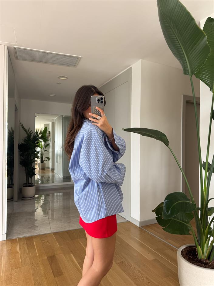 Kalp Nakışlı Mavi Çizgili Gömlek