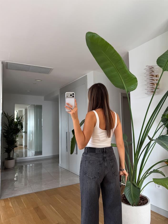 Kare Yaka Askılı Bodysuit - Ekru