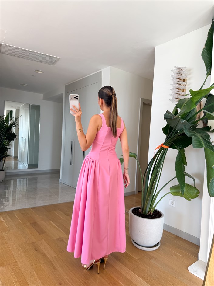 Kare Yaka Kalın Askılı Midi Boy Elbise - Pembe