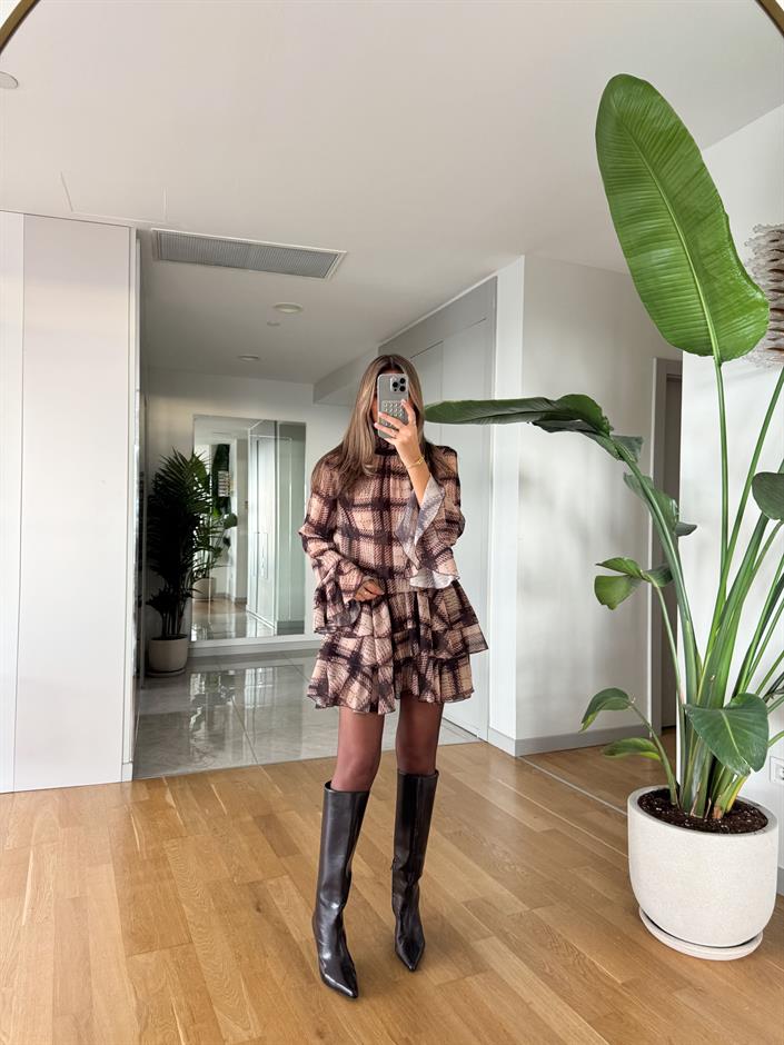 Kareli Şifon Elbise 